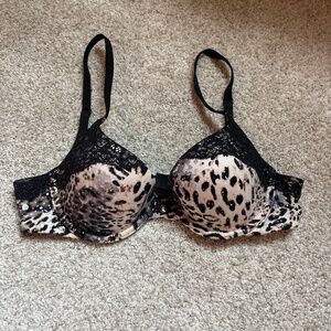 Victoria’s Secret Lined Demi bra